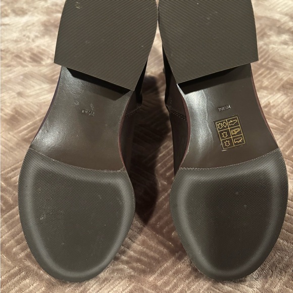 Tory Burch Brown Heeled Boots. Brand new without box with dust bag size 7.5. - Picture 3 of 7